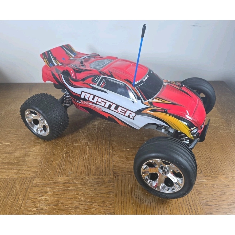 Traxxas Rustler 1/10 2WD Red RC Car - NO REMOTE OR CHARGER - UNTESTED